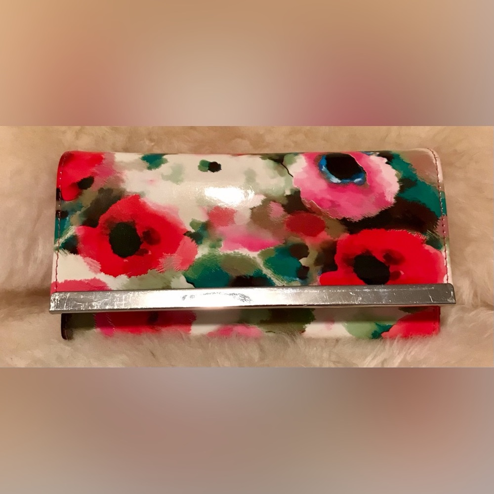 Floral Wallet With Multiple Pockets And Adjustabl… - image 1